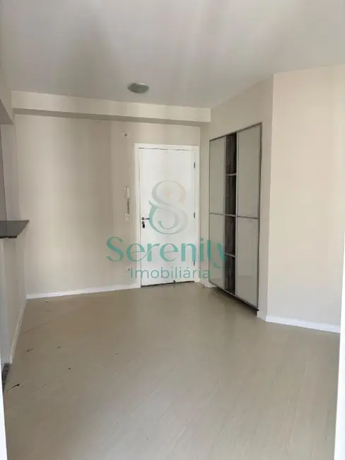 Foto 2 de Apartamento com 3 quartos para alugar, 72m2 em Gleba Fazenda Palhano, Londrina - PR