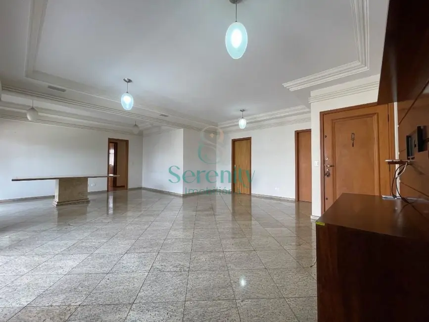 Foto 6 de Apartamento com 3 quartos à venda, 163m2 em Centro, Londrina - PR