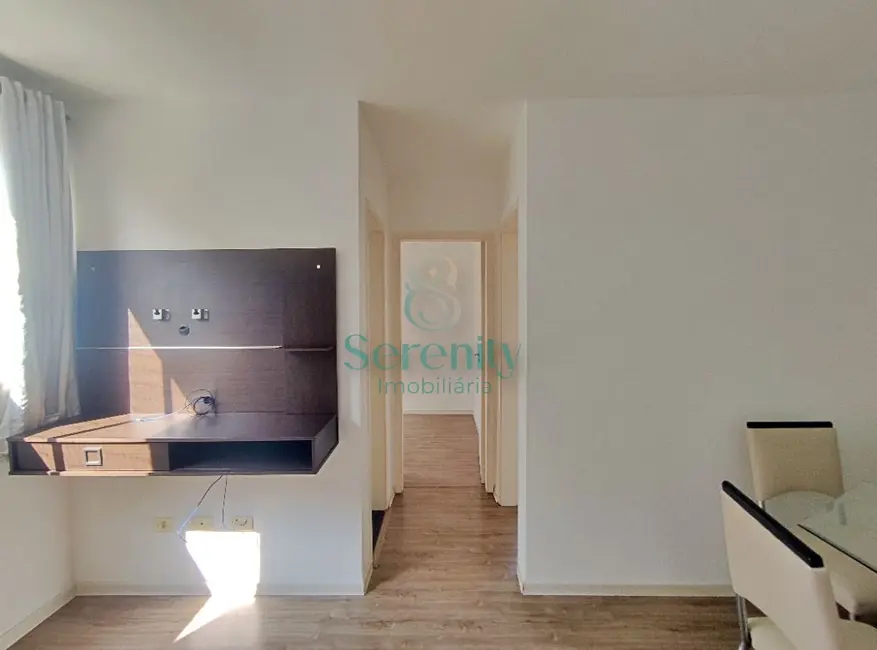 Foto 4 de Apartamento com 2 quartos para alugar, 44m2 em Gleba Fazenda Palhano, Londrina - PR