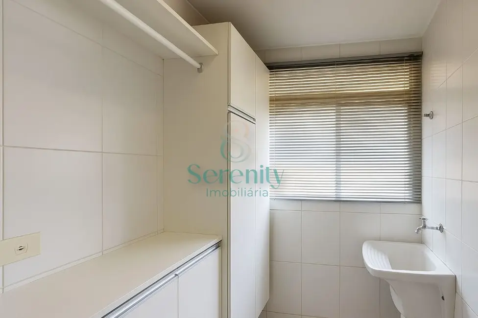 Foto 4 de Apartamento com 3 quartos para alugar, 65m2 em Gleba Fazenda Palhano, Londrina - PR