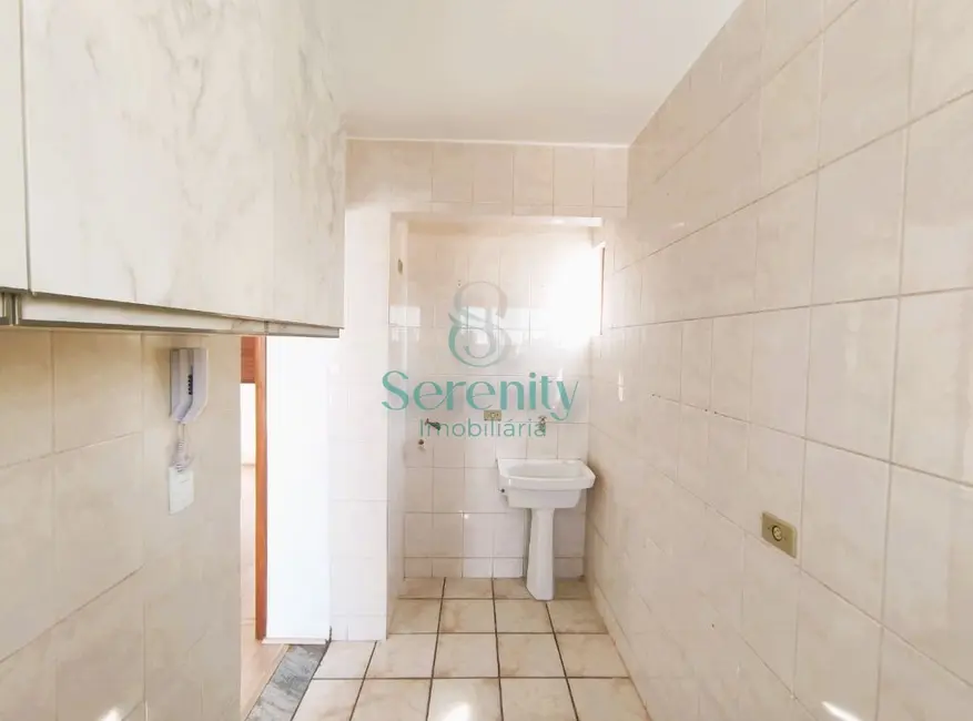 Foto 7 de Apartamento com 1 quarto para alugar, 37m2 em Vila Ipiranga, Londrina - PR