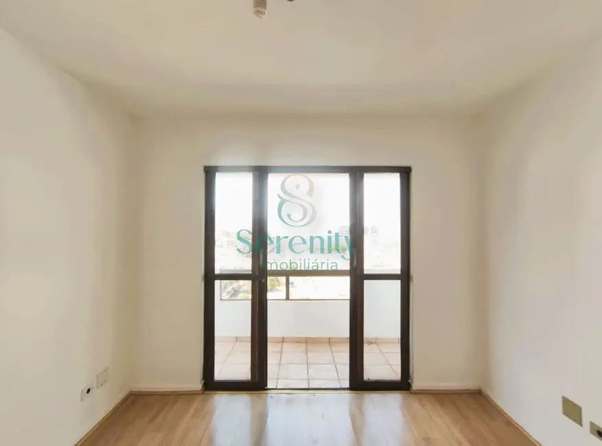 Foto 4 de Apartamento com 1 quarto para alugar, 37m2 em Vila Ipiranga, Londrina - PR