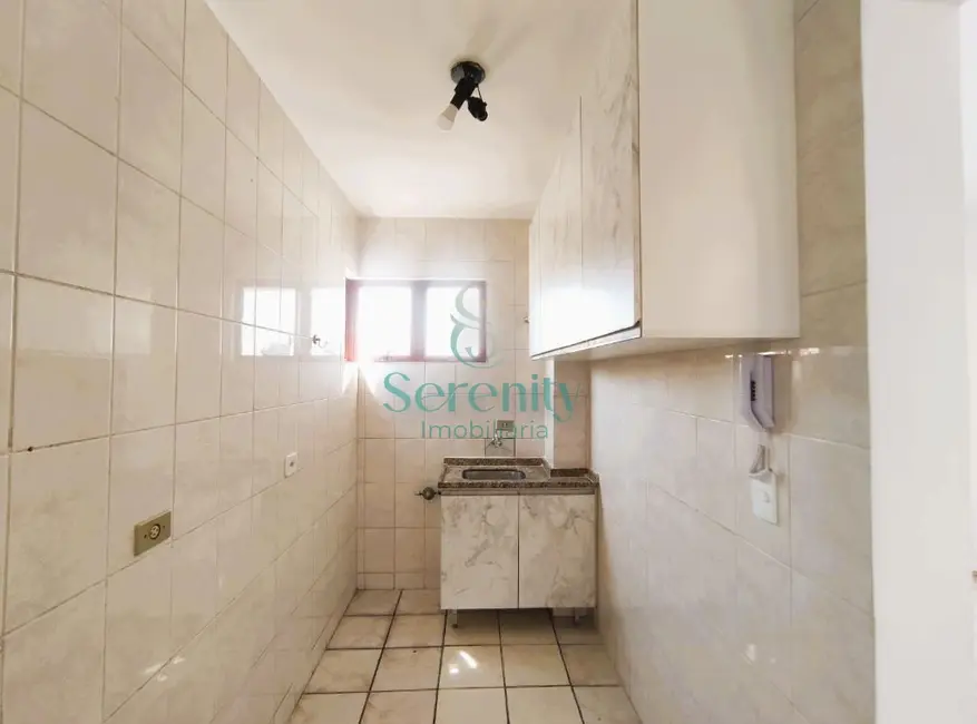 Foto 6 de Apartamento com 1 quarto para alugar, 37m2 em Vila Ipiranga, Londrina - PR