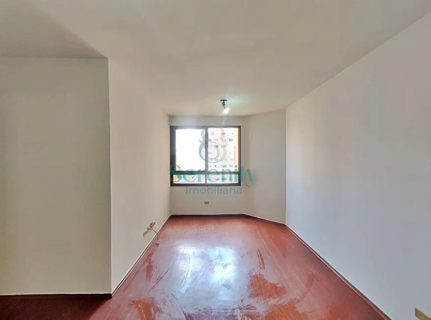 Foto 5 de Apartamento com 3 quartos para alugar, 77m2 em Centro, Londrina - PR