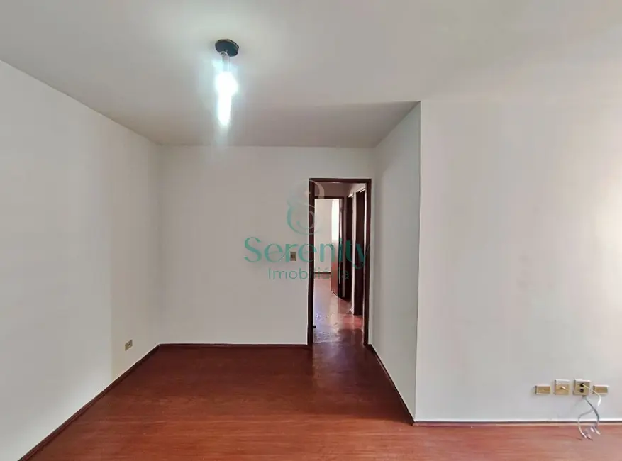 Foto 7 de Apartamento com 3 quartos para alugar, 77m2 em Centro, Londrina - PR