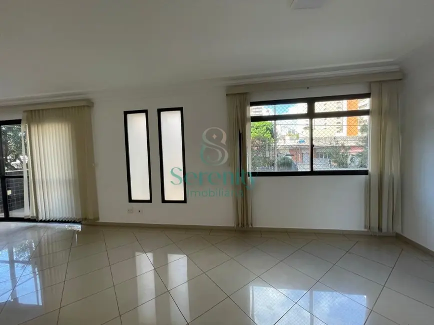 Foto 3 de Apartamento com 4 quartos para alugar, 190m2 em Centro, Londrina - PR