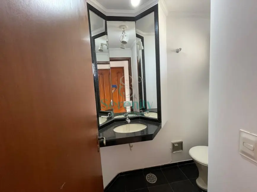 Foto 7 de Apartamento com 4 quartos para alugar, 190m2 em Centro, Londrina - PR