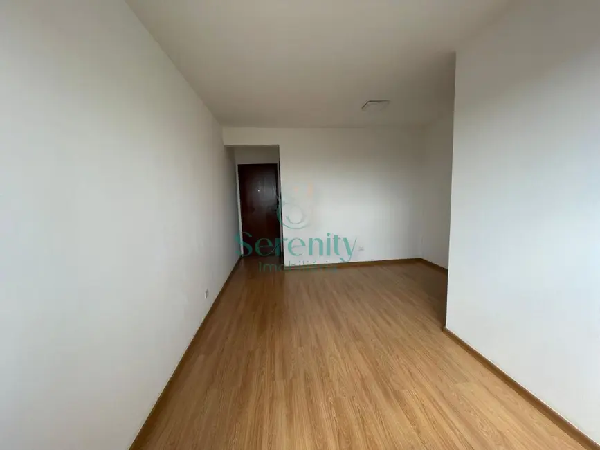 Foto 5 de Apartamento com 3 quartos para alugar, 71m2 em Araxá, Londrina - PR