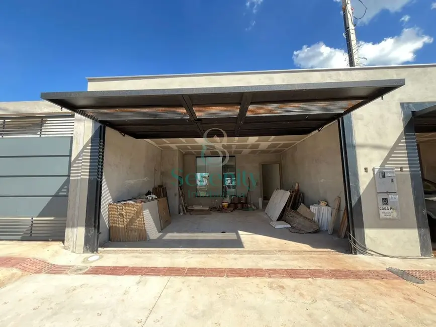 Foto 1 de Casa com 3 quartos à venda, 110m2 em Marumbi, Londrina - PR