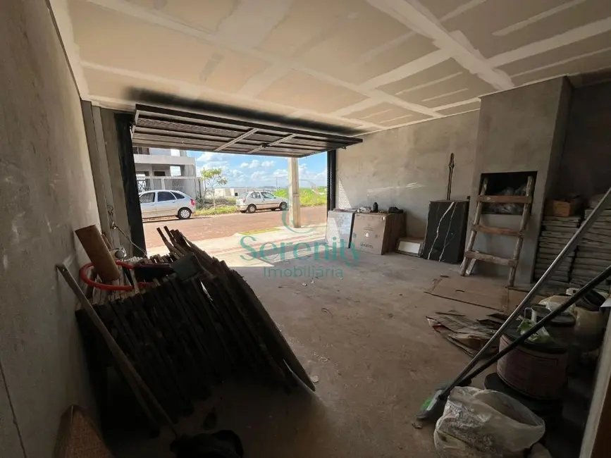 Foto 2 de Casa com 3 quartos à venda, 110m2 em Marumbi, Londrina - PR