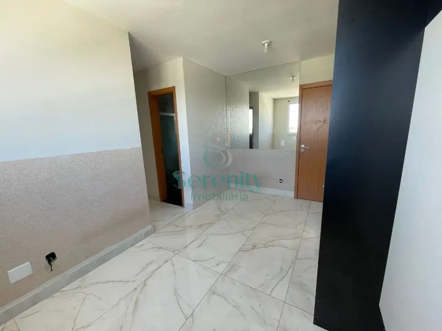 Foto 4 de Apartamento com 2 quartos para alugar, 43m2 em Londrina - PR