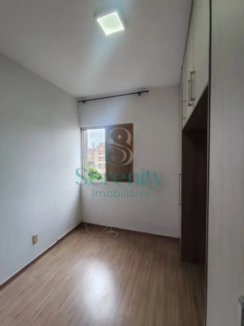 Foto 9 de Apartamento com 3 quartos para alugar, 70m2 em Conceição, Londrina - PR