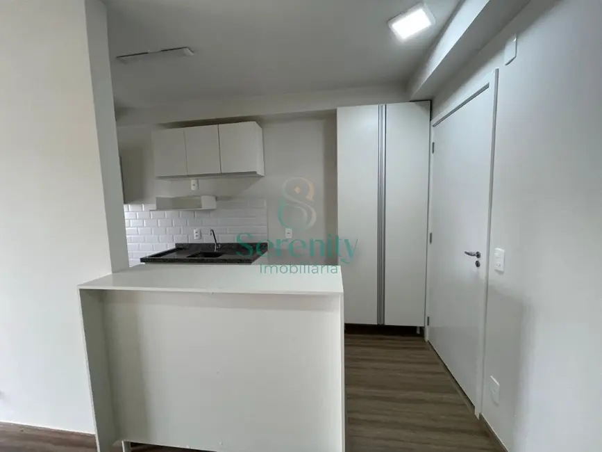 Foto 9 de Apartamento com 3 quartos para alugar, 64m2 em Centro, Londrina - PR