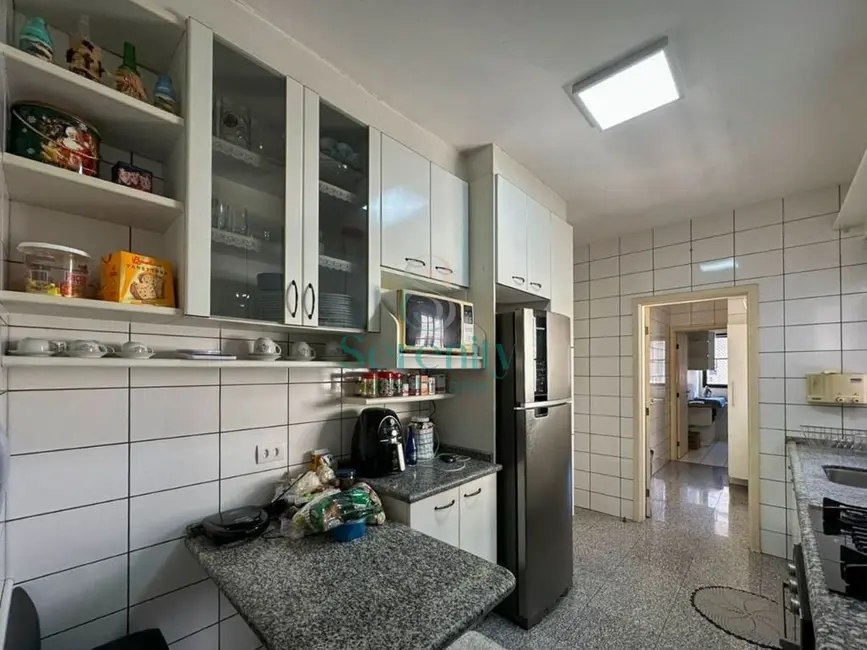 Foto 9 de Apartamento com 3 quartos à venda, 137m2 em Centro, Londrina - PR