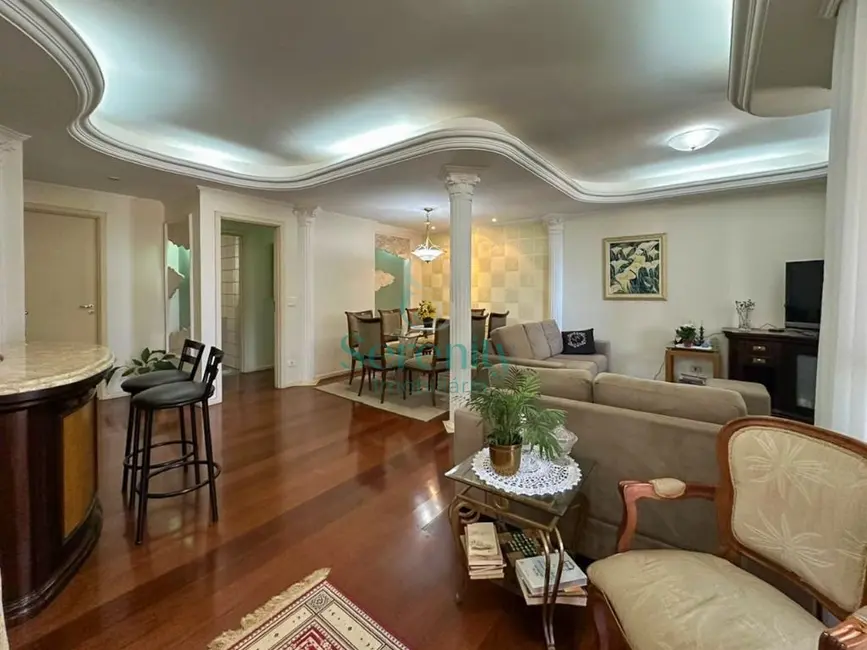 Foto 1 de Apartamento com 3 quartos à venda, 137m2 em Centro, Londrina - PR