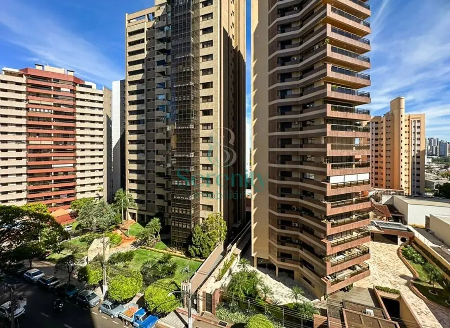 Foto 6 de Apartamento com 3 quartos à venda, 137m2 em Centro, Londrina - PR