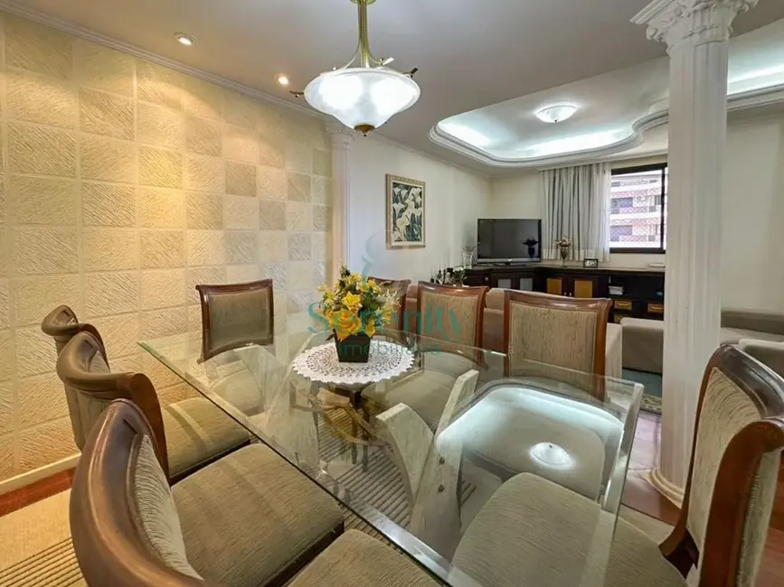Foto 3 de Apartamento com 3 quartos à venda, 137m2 em Centro, Londrina - PR