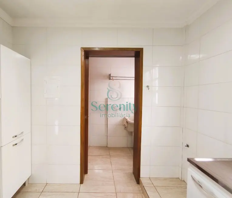 Foto 4 de Apartamento com 3 quartos à venda, 70m2 em Centro, Londrina - PR