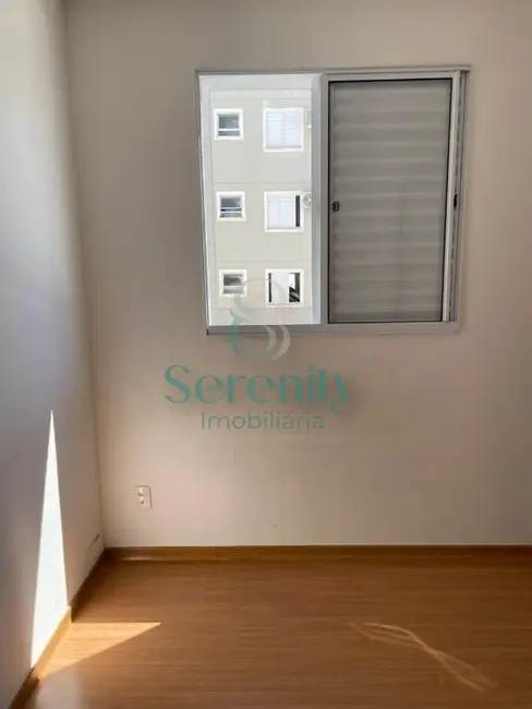 Foto 8 de Apartamento com 2 quartos para alugar, 41m2 em Londrina - PR