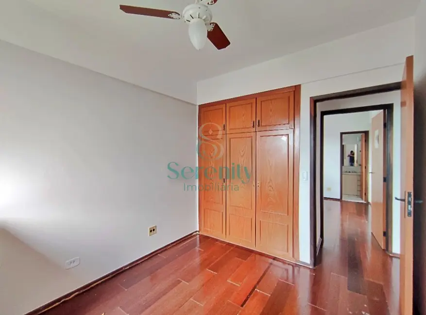 Foto 9 de Apartamento com 3 quartos para alugar, 85m2 em Vila Penteriche, Londrina - PR