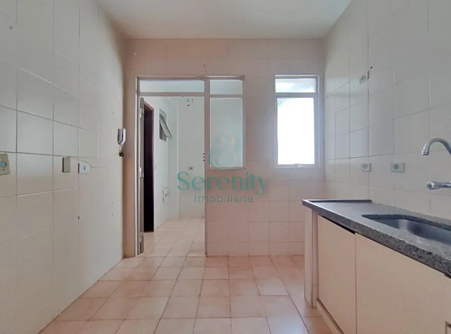 Foto 4 de Apartamento com 3 quartos para alugar, 85m2 em Vila Penteriche, Londrina - PR