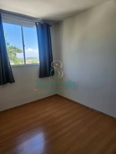 Foto 6 de Apartamento com 2 quartos para alugar, 45m2 em Conjunto Habitacional Doutor Farid Libos, Londrina - PR