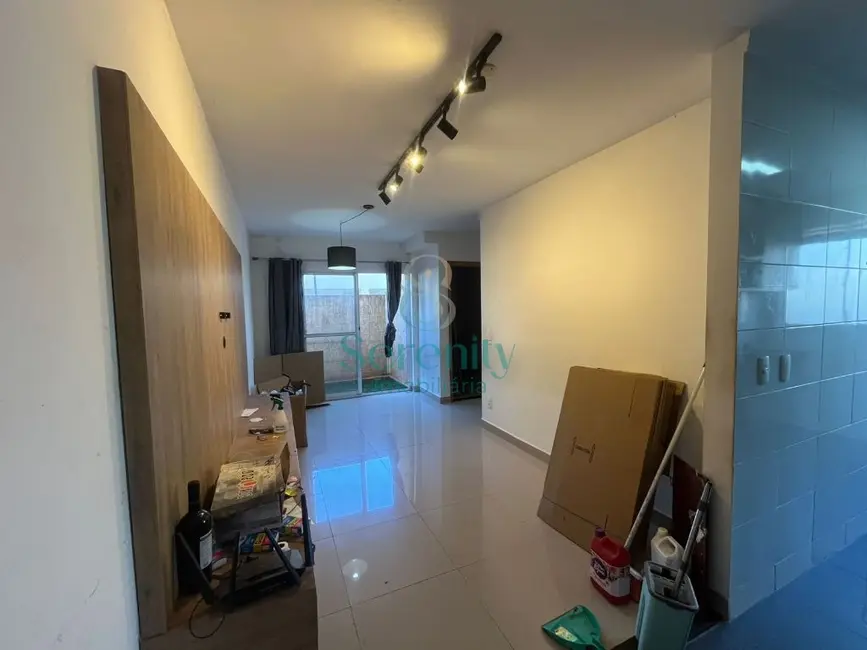 Foto 3 de Apartamento com 2 quartos à venda, 46m2 em Londrina - PR