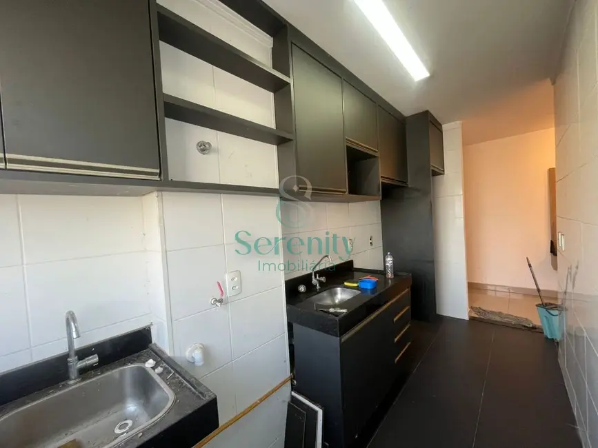 Foto 7 de Apartamento com 2 quartos à venda, 46m2 em Londrina - PR