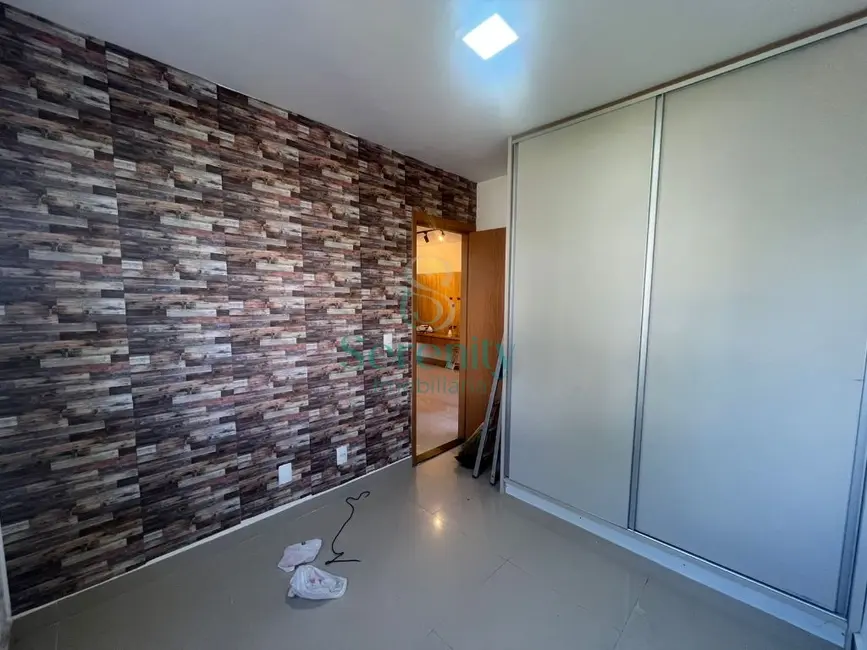 Foto 9 de Apartamento com 2 quartos à venda, 46m2 em Londrina - PR