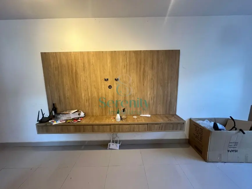 Foto 2 de Apartamento com 2 quartos à venda, 46m2 em Londrina - PR