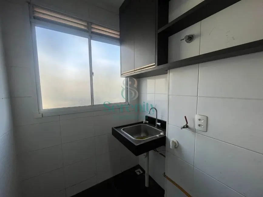 Foto 8 de Apartamento com 2 quartos à venda, 46m2 em Londrina - PR