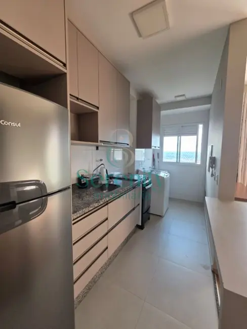 Foto 3 de Apartamento com 3 quartos para alugar, 69m2 em Santa Rosa, Londrina - PR