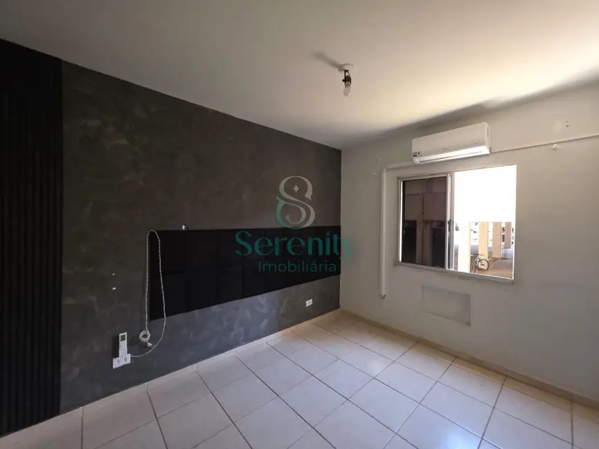 Foto 5 de Apartamento com 3 quartos para alugar, 70m2 em Nossa Senhora de Lourdes, Londrina - PR