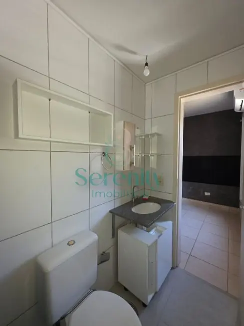 Foto 9 de Apartamento com 3 quartos para alugar, 70m2 em Nossa Senhora de Lourdes, Londrina - PR