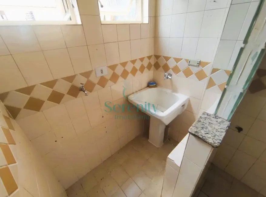 Foto 3 de Apartamento com 1 quarto para alugar, 32m2 em Centro, Londrina - PR