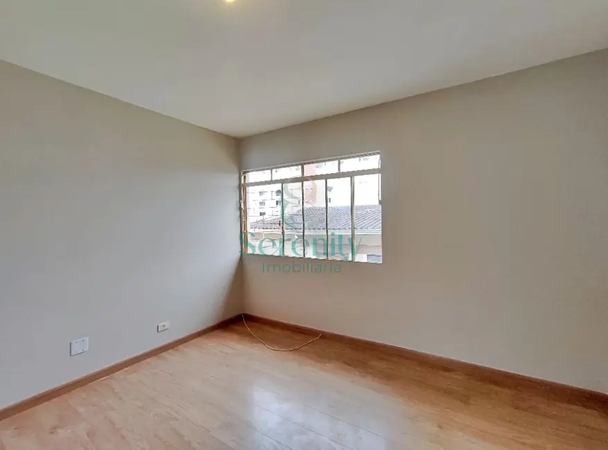 Foto 7 de Apartamento com 3 quartos para alugar, 57m2 em Parque Jamaica, Londrina - PR