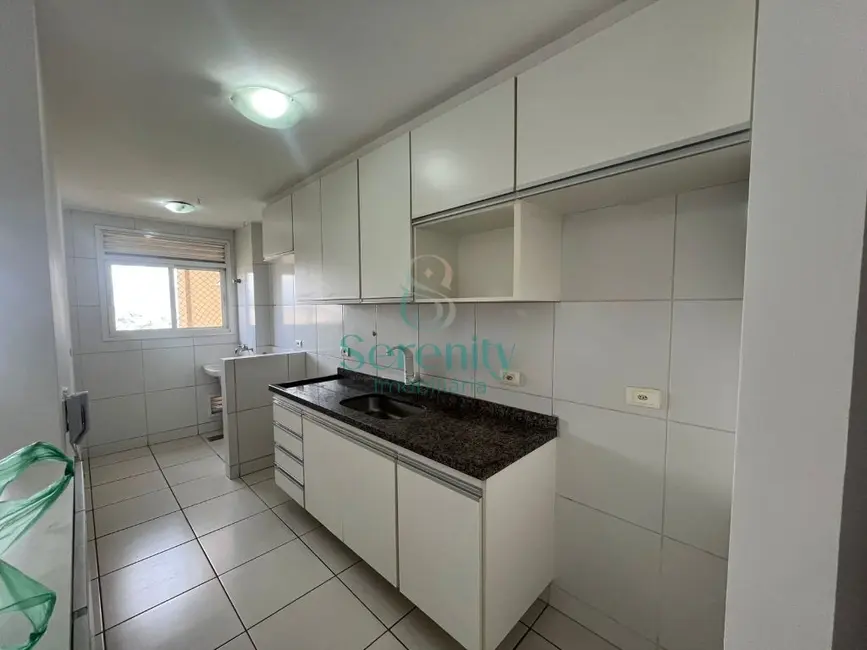Foto 6 de Apartamento com 3 quartos para alugar, 68m2 em Gleba Fazenda Palhano, Londrina - PR
