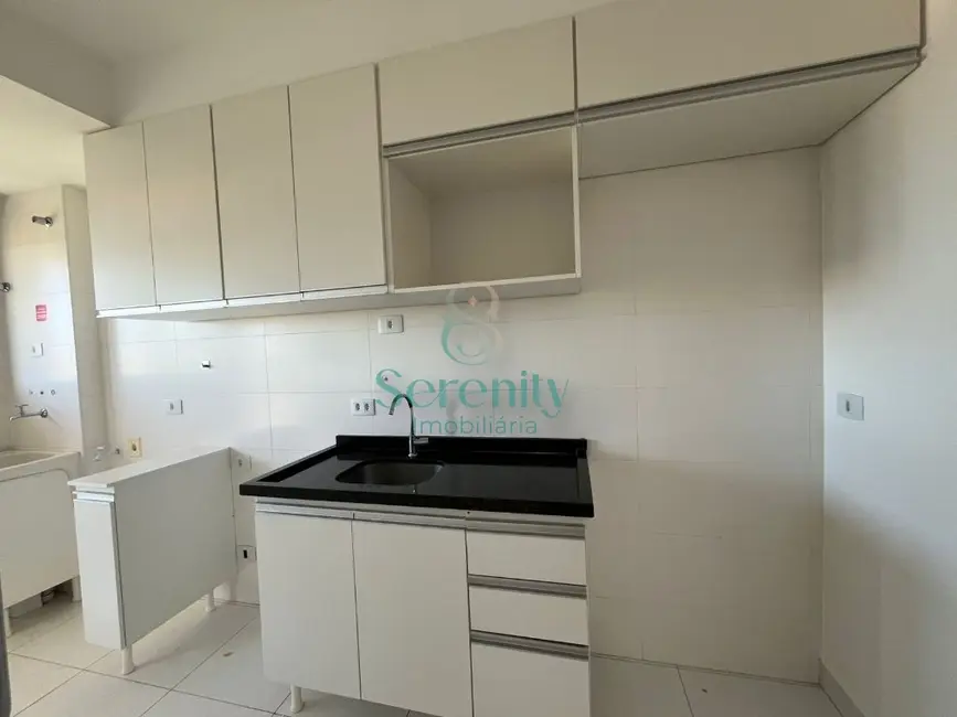 Foto 2 de Apartamento com 2 quartos para alugar, 60m2 em Parque Jamaica, Londrina - PR