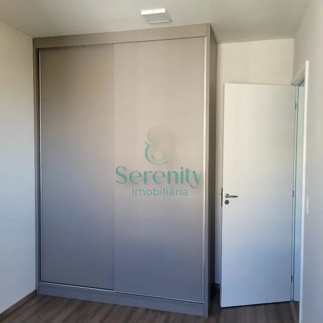 Foto 6 de Apartamento com 2 quartos para alugar, 65m2 em Centro, Londrina - PR