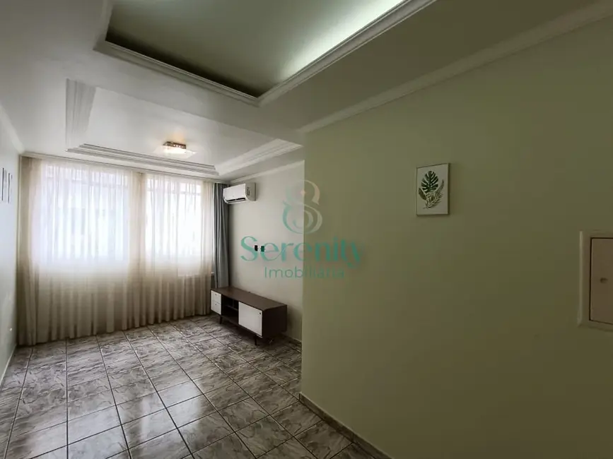 Foto 1 de Apartamento com 3 quartos para alugar, 52m2 em Parque Jamaica, Londrina - PR