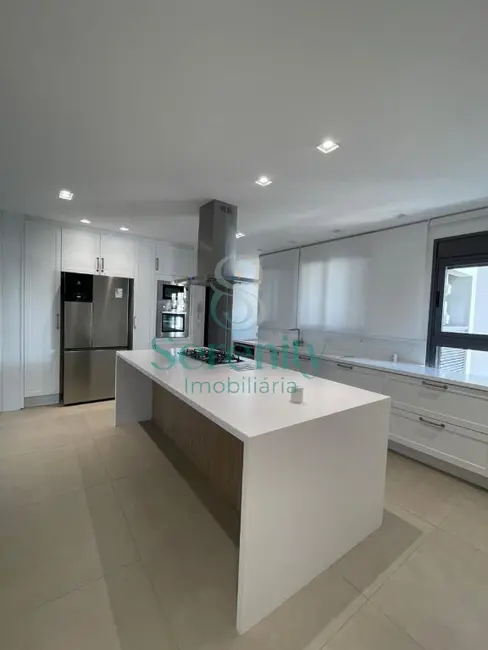 Foto 5 de Apartamento com 3 quartos à venda, 207m2 em Santa Rosa, Londrina - PR
