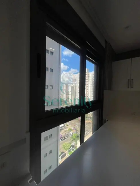 Foto 6 de Apartamento com 3 quartos à venda, 207m2 em Santa Rosa, Londrina - PR
