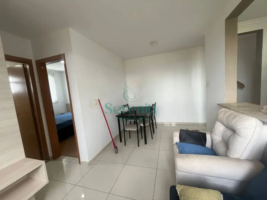 Foto 4 de Apartamento com 2 quartos à venda, 46m2 em Gleba Fazenda Palhano, Londrina - PR