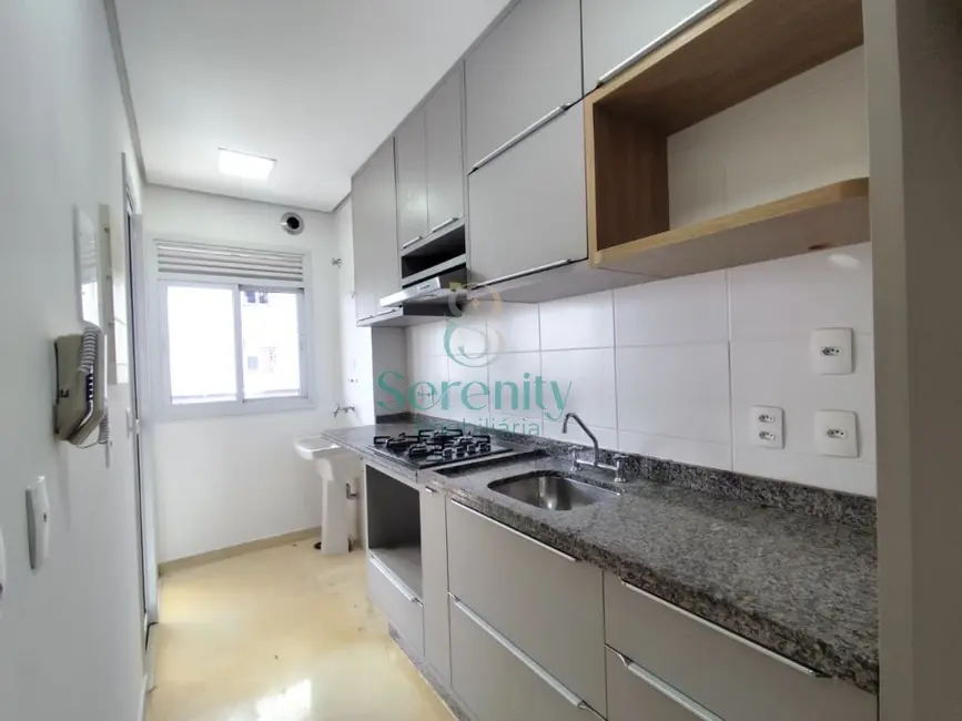 Foto 6 de Apartamento com 3 quartos para alugar, 70m2 em Centro, Londrina - PR