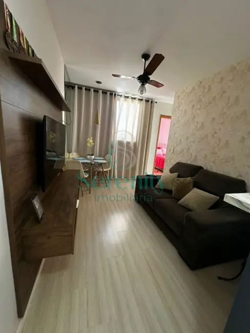 Foto 2 de Apartamento com 2 quartos para alugar, 43m2 em Londrina - PR