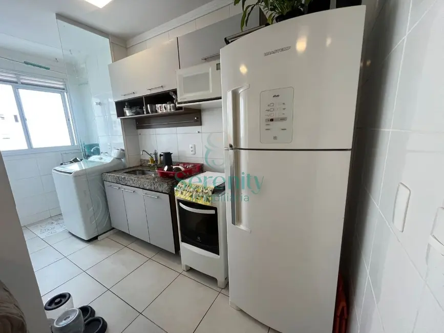 Foto 7 de Apartamento com 2 quartos para alugar, 46m2 em Londrina - PR