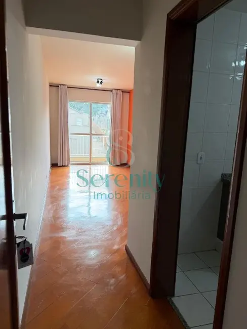 Foto 3 de Apartamento com 2 quartos à venda, 70m2 em Jardim América, Londrina - PR