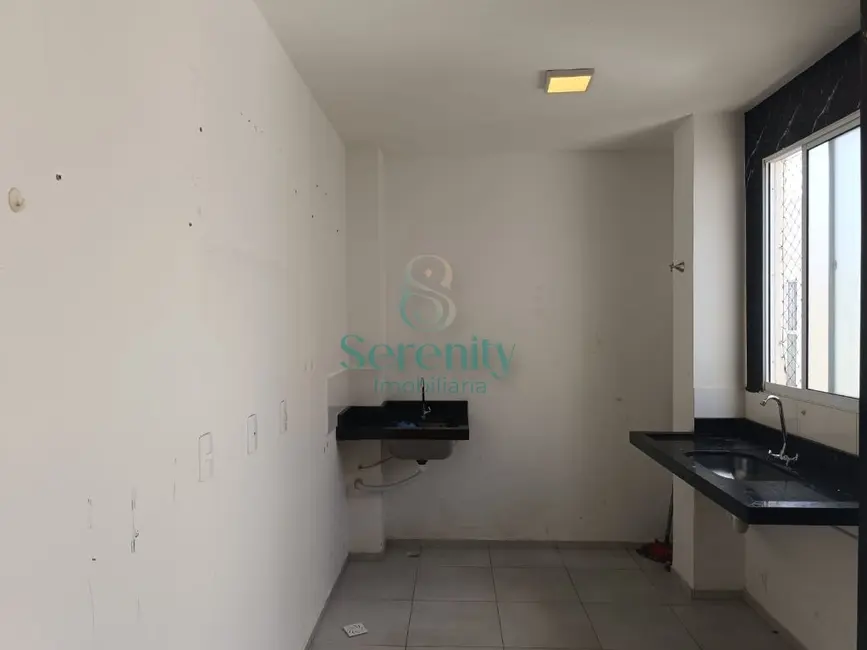 Foto 4 de Apartamento com 2 quartos para alugar, 43m2 em Londrina - PR