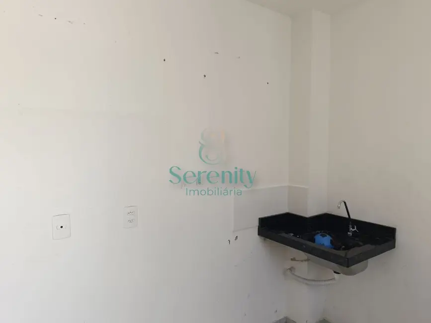 Foto 5 de Apartamento com 2 quartos para alugar, 43m2 em Londrina - PR
