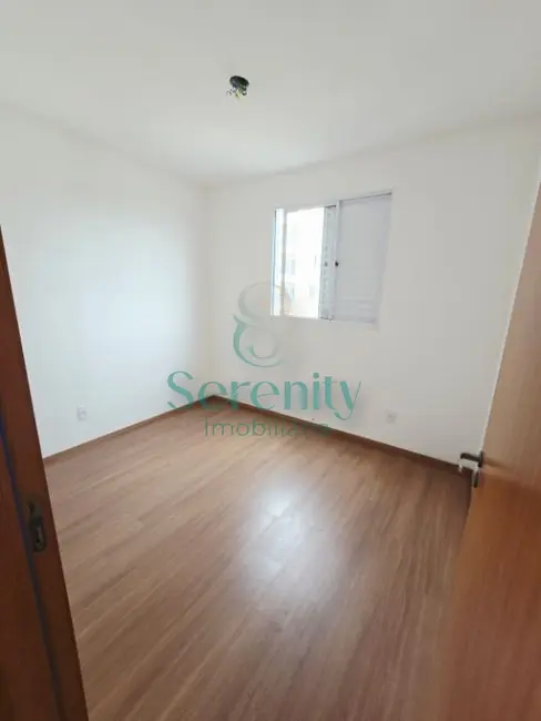 Foto 4 de Apartamento com 2 quartos à venda, 47m2 em Londrina - PR